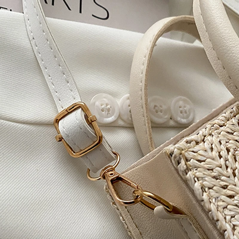 Grass Woven Crossbody Bag: Japanese Flower Handbag, Fashion Shoulder Bag 39 kf S01722f02f72b4e94b7fd571d235f2de4X