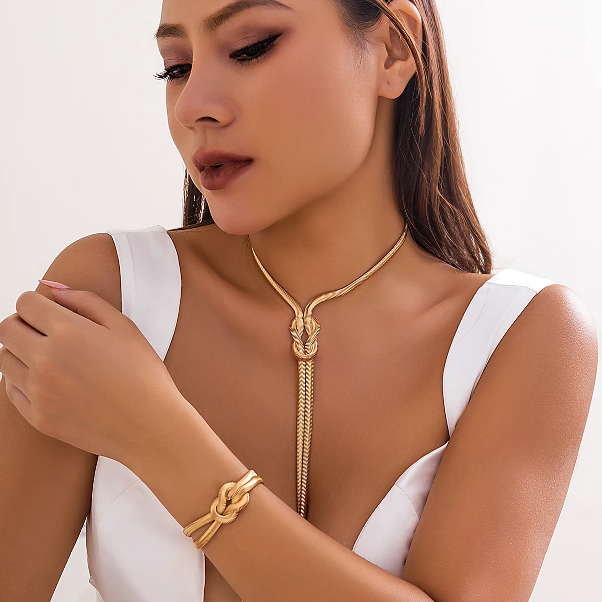 2PCS Snake Twisted Chain Set: Vintage Goth Tassel Choker & Bracelet Y2K 9 kf S0aa7cc7be0d542a6b495d47b6703ccdaw
