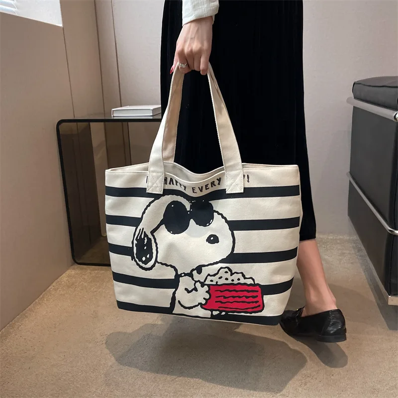 Disney Snoopy Canvas Bag: Cute Cartoon Tote for Students & Books 11 kf S4f025aa7801c409987fe0d840ade2262t