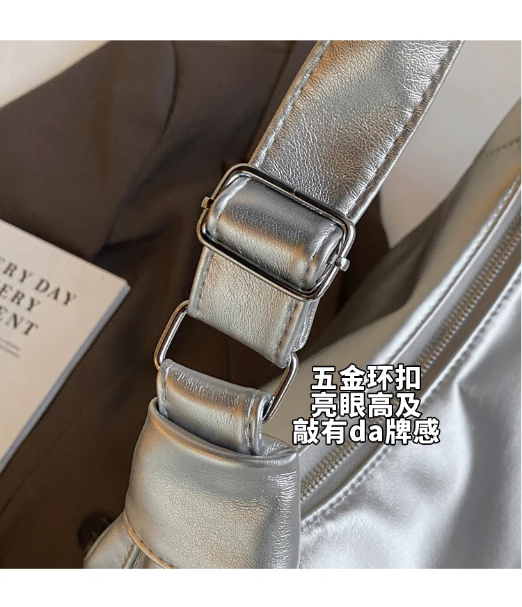 Large Capacity Underarm Shoulder Bag: Women's Crossbody Bag w/ Gift Doll 12 kf S56fd517ff9914f09bde426ba7d18039cq