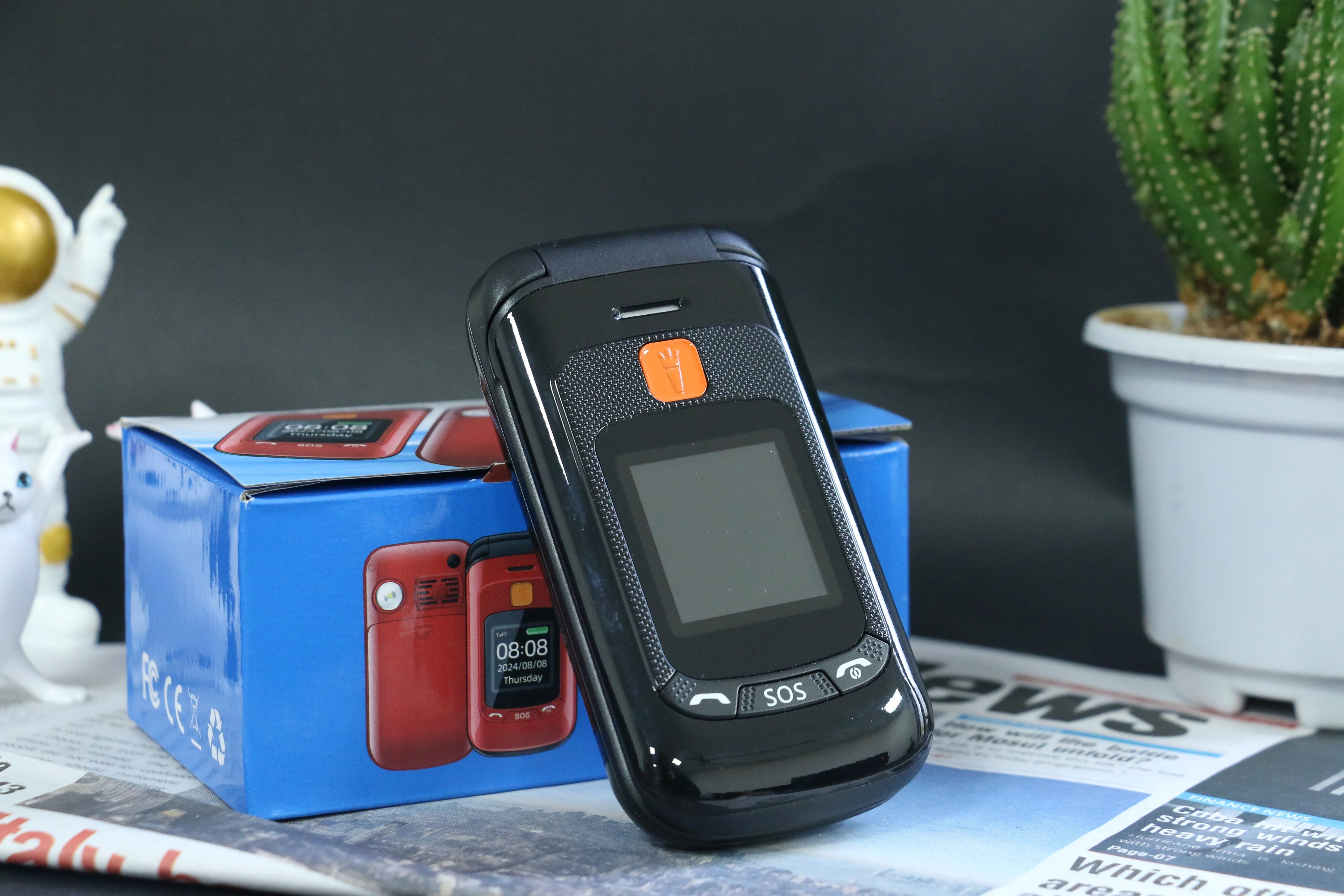 Senior Flip Dual Display Phone: Large Button, Speed Dial, SOS Call 38 kf S6a6d72ea60414410914c748801dbfe3bs