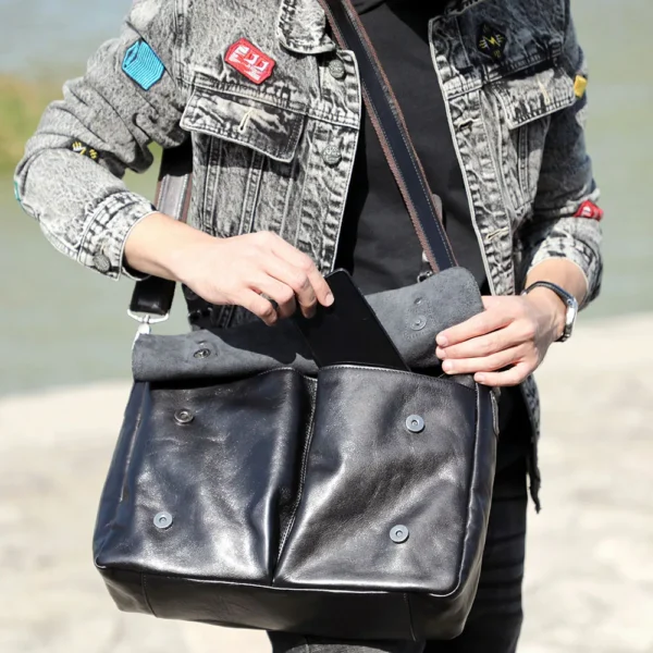 Genuine Leather Men's Brifecase 15 Inch Laptop Bags Simple Cowhide Messenger Bag Vegetable-tanned Leather Fashion Casual Style - Image 3