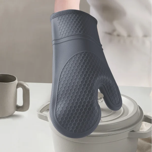 Heat Resistant Silicone Oven Mitts Set with Soft Cotton Lining, Long Flexible Thick Silicone Oven Gloves, Kitchen Mitt - Image 4