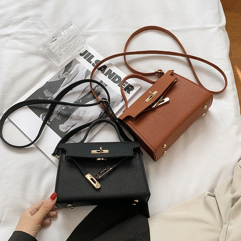 New Style Women's Bag with Lock Closure Fashionable Women Bag Trendy Embossed Women's Shoulder Bag Popular Crossbody Bag