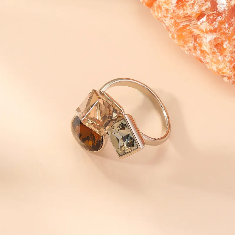 Retro Classic Ring: Stylish Indian Bohemian Crystal Adjustable Jewelry 9 kf