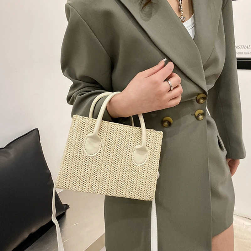 Grass Woven Crossbody Bag: Japanese Flower Handbag, Fashion Shoulder Bag 23 kf S9b8a95d99eac4e6da5433dedef61c942T