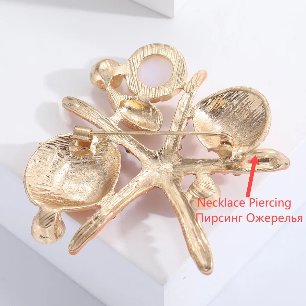 Rhinestone Goldfish Brooch: Pearl Aquatic Life Pins, Office/Party Gifts 27 kf Sc58c0fb2293747da84df111d646a1dcc3