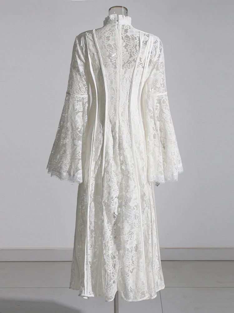 kf Sdea776e3bfb14f4fb40953b9528d16dbT