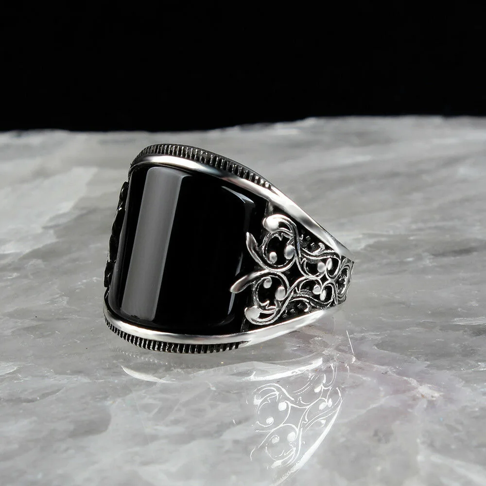 Retro Black Resin Onyx Ring: Classic Metal Designer Gothic Hiphop Jewelry 11 kf Se68f04160f194de9b7d125d0c9aa14abT
