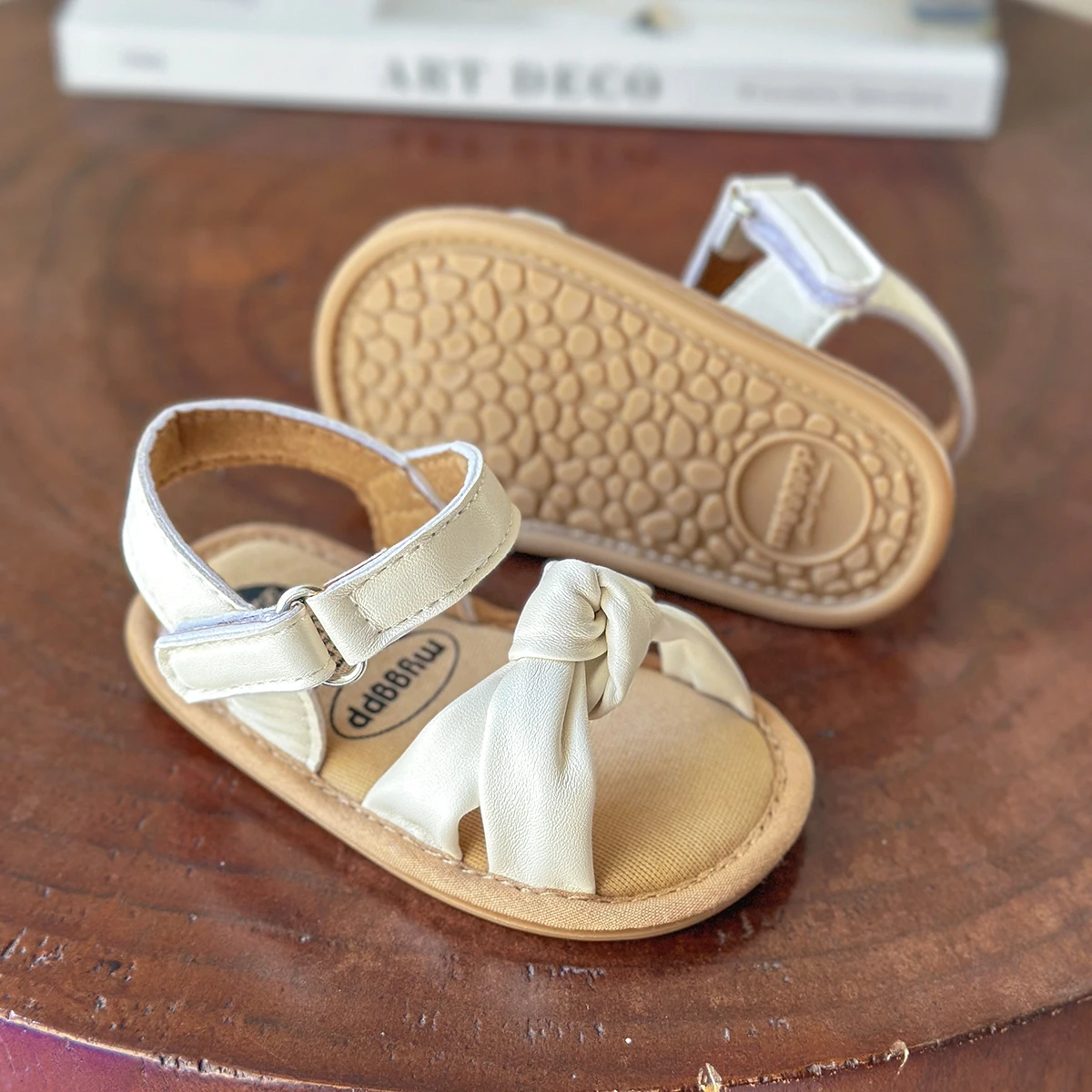 kf Se83dfea4584d4d179054a0f9151288dfN