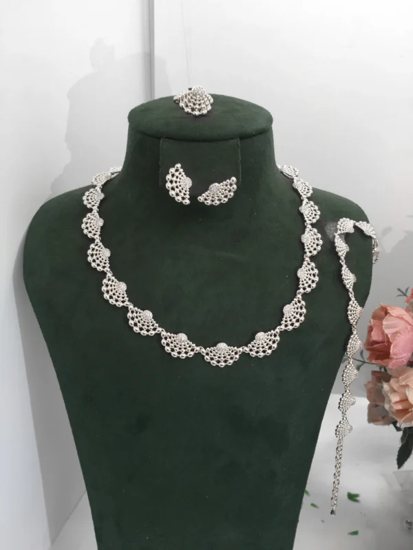 Jankelly Trendy Fashion 4PCS Luxury Waterdrop Indian Jewelry Sets For Women Wedding Party Indian Dubai Bridal jewelry Sets - Image 2